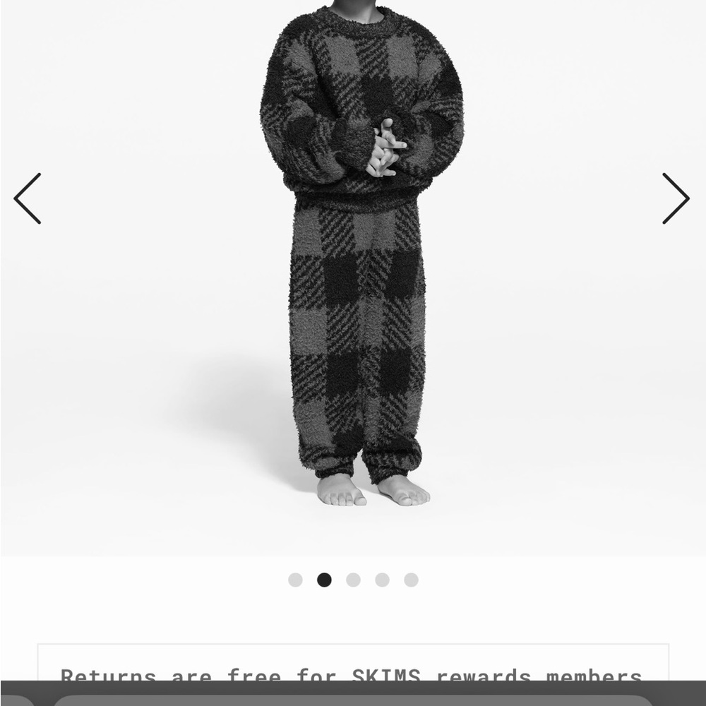 SKIMS Set Cozy Knit checkered kids jogger sweatshirt outfit